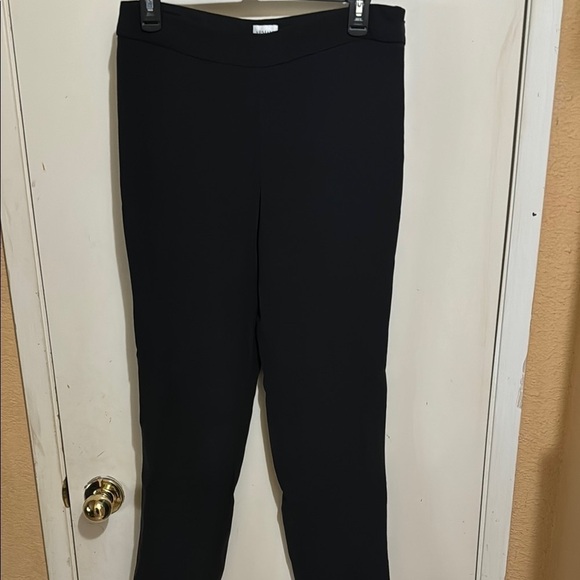 Armani Collezioni Pants - Armani Collezioni Size 6 Black Women's Pants!!